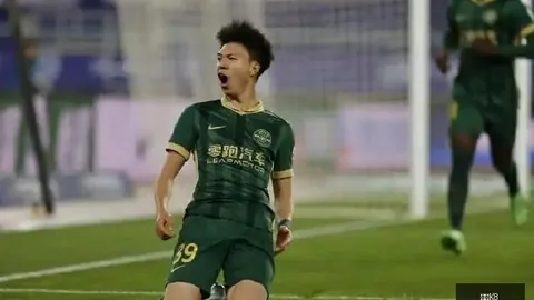 巴西足球盛宴巴西乙，凯发K8官网，级联赛10中8神迹，战神荣耀再现